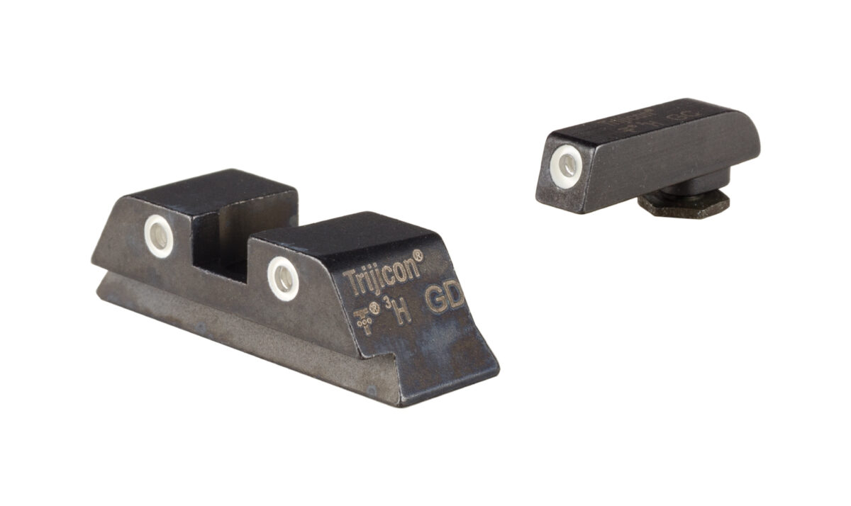 GL01_315web-10309-1668109078 – Strategic Defence Trijicon bright and tough night sights right view