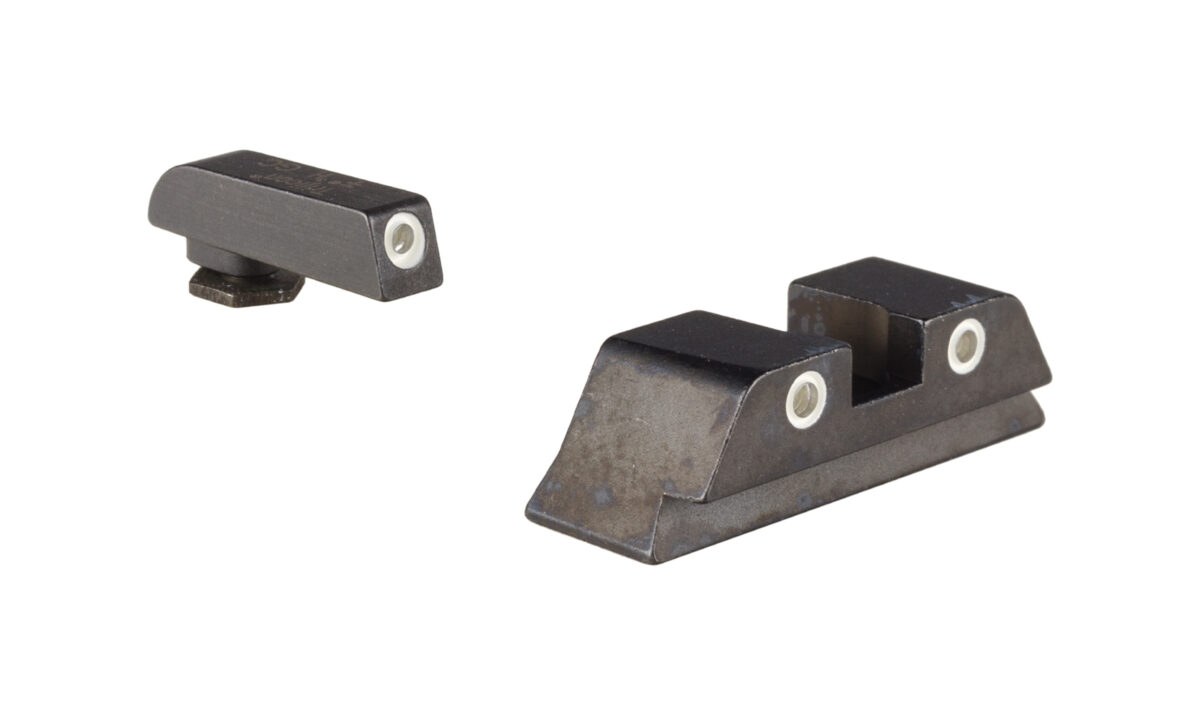 GL01_45web-10310-1668109078 – Strategic Defence Trijicon Bright & Tough Night Sights left view